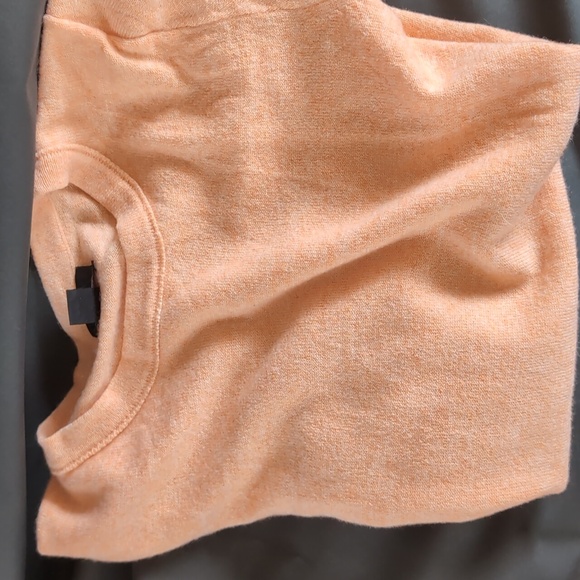 COPY - J. Crew cashmere t shirt - Picture 2 of 6